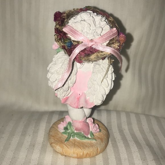 BRAND NEW IN BOX! DREAMSICLES 'STANDING OVATION' COLLECTIBLE FIGURE. - Picture 3 of 6